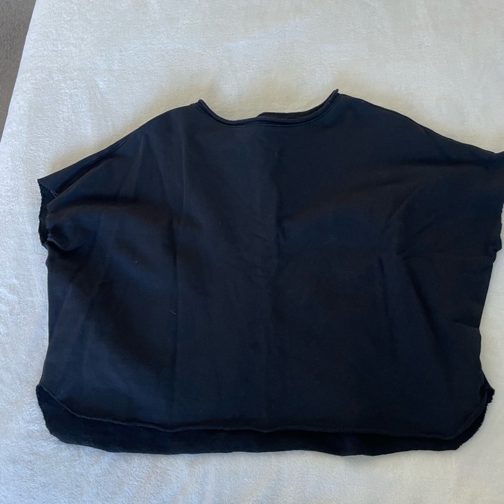 Frank & Eileen Black Short Sleeve Sweater